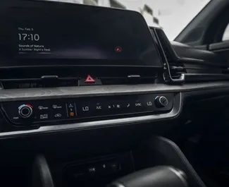 Mieten Sie ein Kia Sportage in Tiflis Georgien