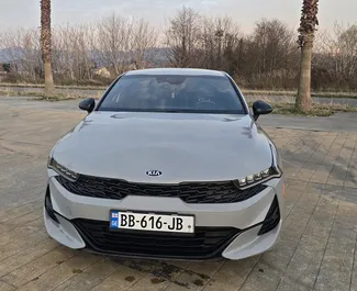 Mietwagen Kia K5 2021 in Georgien, mit Benzin-Kraftstoff und 180 PS ➤ Ab 165 GEL pro Tag.