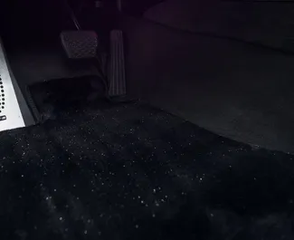 Mieten Sie ein BMW 535 in Tiflis Georgien