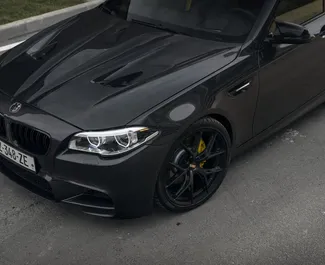 Mietwagen BMW 535 2016 in Georgien, mit Benzin-Kraftstoff und 306 PS ➤ Ab 220 GEL pro Tag.