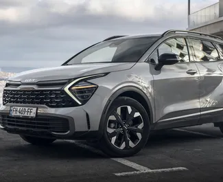 Benzin 2,5L Motor von Kia Sportage 2023 zur Miete in Tiflis.