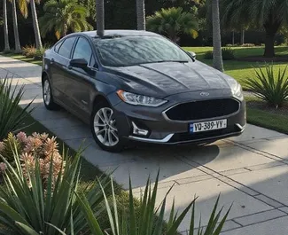 Ford Fusion Sedan 2018 zur Miete verfügbar in Batumi, mit Kilometerbegrenzung unbegrenzte.
