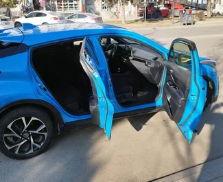 Mietwagen Toyota C-HR 2019 in Georgien, mit Benzin-Kraftstoff und 150 PS ➤ Ab 100 GEL pro Tag.