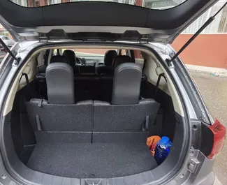 Mitsubishi Outlander 2019 mit Antriebssystem Allradantrieb, verfügbar in Batumi.