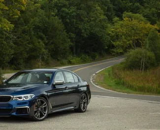 Autovermietung BMW 5-Series Nr.15475 Automatisch in Tiflis, ausgestattet mit einem 4,4L Motor ➤ Von Kate in Georgien.