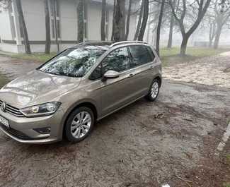 Diesel 2,0L Motor von Volkswagen Golf Sportsvan 2019 zur Miete in Budva.