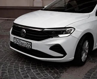 Mietwagen Volkswagen Polo Sedan 2021 in Kasachstan, mit Benzin-Kraftstoff und 110 PS ➤ Ab 18000 KZT pro Tag.