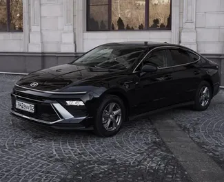 Frontansicht eines Mietwagens Hyundai Sonata in Almaty, Kasachstan ✓ Auto Nr.15093. ✓ Automatisch TM ✓ 0 Bewertungen.