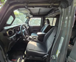 Hyundai Staria 2024 mit Antriebssystem Frontantrieb, verfügbar in Tiflis.