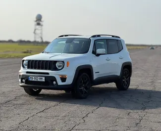 Frontansicht eines Mietwagens Jeep Renegade in Kutaisi, Georgien ✓ Auto Nr.15405. ✓ Automatisch TM ✓ 0 Bewertungen.