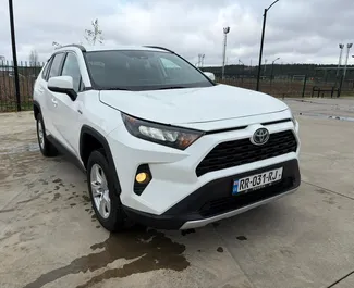 Autovermietung Toyota Rav4 Nr.15457 Automatisch in Kutaisi, ausgestattet mit einem 2,5L Motor ➤ Von Giorgi in Georgien.