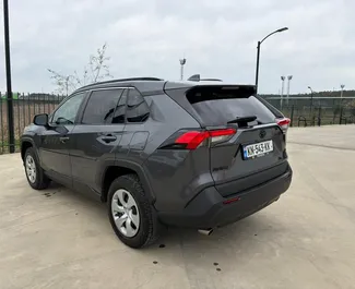 Mietwagen Toyota Rav4 2024 in Georgien, mit Benzin-Kraftstoff und 203 PS ➤ Ab 103 GEL pro Tag.