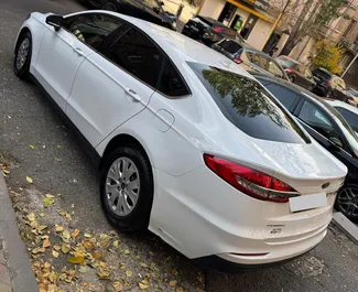 Mietwagen Ford Fusion Sedan 2020 in Armenien, mit Benzin-Kraftstoff und 185 PS ➤ Ab 70 USD pro Tag.