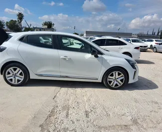 Autovermietung Renault Clio 5 Nr.6565 Automatisch am Flughafen Antalya, ausgestattet mit einem 1,0L Motor ➤ Von Ramazan in der Türkei.