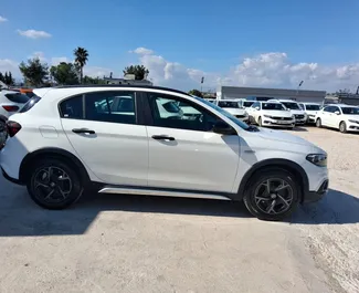 Vermietung Fiat Egea Cross. Wirtschaft, Komfort, Crossover Fahrzeug zur Miete in der Türkei ✓ Kaution Einzahlung von 500 USD ✓ Versicherungsoptionen KFZ-HV, VKV Komplett, Diebstahlschutz.