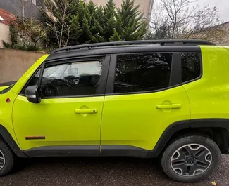 Jeep Renegade 2017 zur Miete verfügbar in Tiflis, mit Kilometerbegrenzung 200 km/Tag.