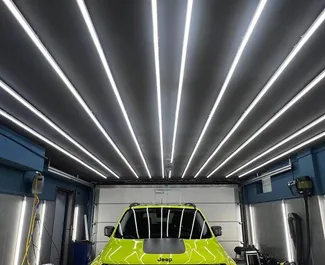 Jeep Renegade 2017 mit Antriebssystem Allradantrieb, verfügbar in Tiflis.