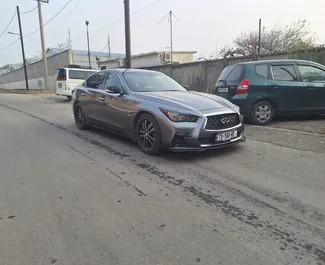Infiniti Q50 2018 zur Miete verfügbar in Tiflis, mit Kilometerbegrenzung unbegrenzte.