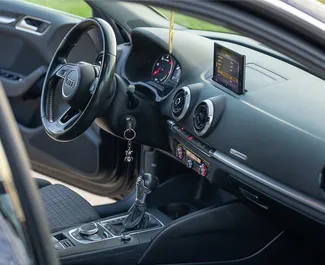 Mieten Sie ein Audi A3 in Becici Montenegro