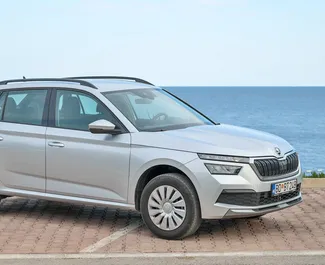 Frontansicht eines Mietwagens Skoda Kamiq in Budva, Montenegro ✓ Auto Nr.15823. ✓ Automatisch TM ✓ 0 Bewertungen.