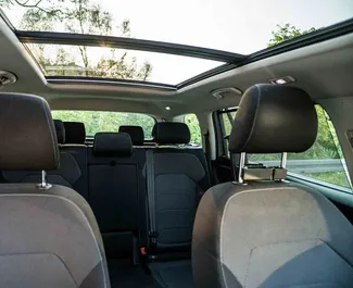 Mietwagen Skoda Kodiaq 2018 in Montenegro, mit Diesel-Kraftstoff und 140 PS ➤ Ab 65 EUR pro Tag.