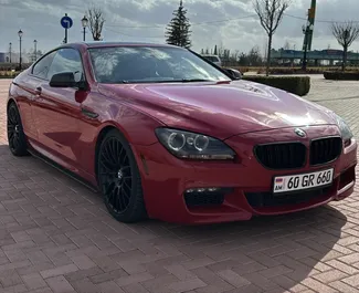 Frontansicht eines Mietwagens BMW 6-series Coupe am Flughafen Eriwan, Armenien ✓ Auto Nr.15855. ✓ Automatisch TM ✓ 0 Bewertungen.