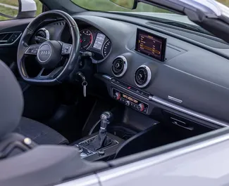 Audi A3 Cabrio 2019 mit Antriebssystem Frontantrieb, verfügbar in Becici.