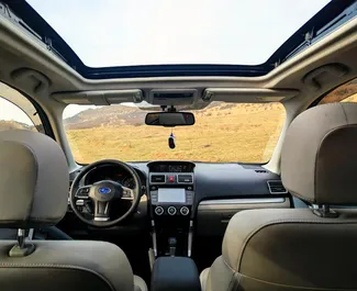 Benzin 2,5L Motor von Subaru Forester 2015 zur Miete in Tiflis.