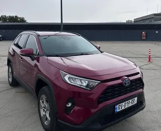 Toyota Rav4 2022 zur Miete verfügbar in Tiflis, mit Kilometerbegrenzung unbegrenzte.