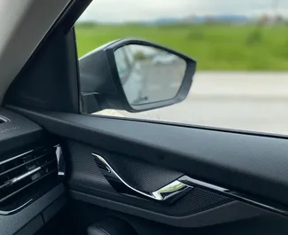 Skoda Kamiq 2023 zur Miete verfügbar in Ljubljana, mit Kilometerbegrenzung unbegrenzte.