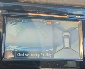 Benzin 2,5L Motor von Nissan Rogue 2014 zur Miete in Tiflis.