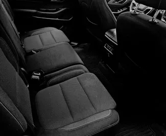 Mietwagen Chevrolet Traverse 2021 in Georgien, mit Benzin-Kraftstoff und 320 PS ➤ Ab 130 GEL pro Tag.