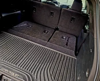 Chevrolet Traverse 2021 zur Miete verfügbar in Tiflis, mit Kilometerbegrenzung unbegrenzte.