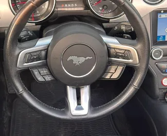 Vermietung Ford Mustang Cabrio. Premium, Luxus, Cabrio Fahrzeug zur Miete in Georgien ✓ Kaution Keine Kaution ✓ Versicherungsoptionen KFZ-HV, TKV, Keine Kaution.