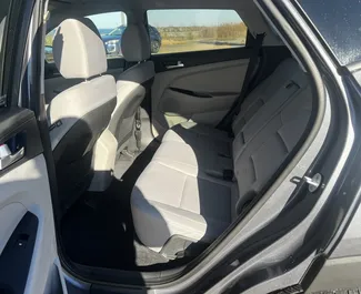 Vermietung Hyundai Tucson. Wirtschaft, Komfort, SUV, Crossover Fahrzeug zur Miete in Georgien ✓ Kaution Keine Kaution ✓ Versicherungsoptionen KFZ-HV, VKV Plus, VKV Komplett, Insassen, Diebstahlschutz.
