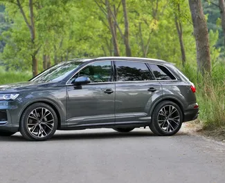 Vermietung Audi Q7. Premium, SUV, Crossover Fahrzeug zur Miete in Montenegro ✓ Kaution Einzahlung von 1000 EUR ✓ Versicherungsoptionen KFZ-HV, Ausland.