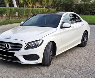 Autovermietung Mercedes-Benz C200 Nr.15633 Automatisch in Durres, ausgestattet mit einem 2,2L Motor ➤ Von Elton in Albanien.