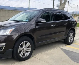 Frontansicht eines Mietwagens Chevrolet Traverse in Tiflis, Georgien ✓ Auto Nr.15162. ✓ Automatisch TM ✓ 1 Bewertungen.
