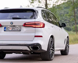 Vermietung BMW X5. Premium, Crossover Fahrzeug zur Miete in Montenegro ✓ Kaution Einzahlung von 1000 EUR ✓ Versicherungsoptionen KFZ-HV, Ausland.