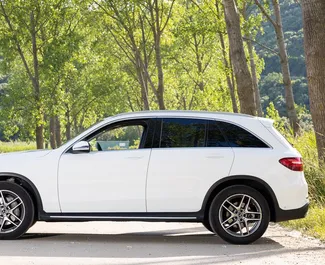 Vermietung Mercedes-Benz GLC250. Komfort, Premium, Crossover Fahrzeug zur Miete in Montenegro ✓ Kaution Einzahlung von 500 EUR ✓ Versicherungsoptionen KFZ-HV, Ausland.