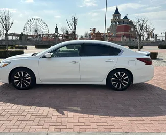 Mietwagen Nissan Altima 2018 in Armenien, mit Benzin-Kraftstoff und 181 PS ➤ Ab 50 USD pro Tag.