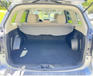 Subaru Forester 2017 mit Antriebssystem Allradantrieb, verfügbar in Tiflis.