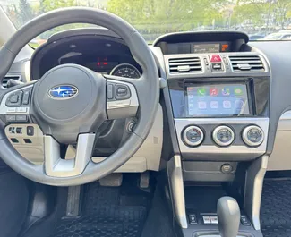Benzin 2,5L Motor von Subaru Forester 2018 zur Miete in Tiflis.