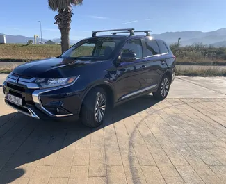Mietwagen Mitsubishi Outlander 2021 in Georgien, mit Benzin-Kraftstoff und 180 PS ➤ Ab 90 GEL pro Tag.