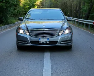 Vermietung Mercedes-Benz E-Class. Premium Fahrzeug zur Miete in Albanien ✓ Kaution Keine Kaution ✓ Versicherungsoptionen KFZ-HV, VKV Komplett, Ausland.