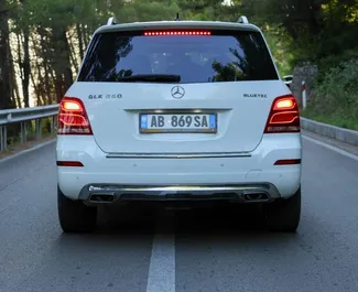 Mercedes-Benz GLK 2015 mit Antriebssystem Allradantrieb, verfügbar in Tirana.