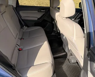 Subaru Forester Limited 2016 zur Miete verfügbar in Tiflis, mit Kilometerbegrenzung unbegrenzte.
