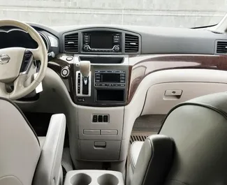 Nissan Quest 2014 zur Miete verfügbar in Tiflis, mit Kilometerbegrenzung unbegrenzte.