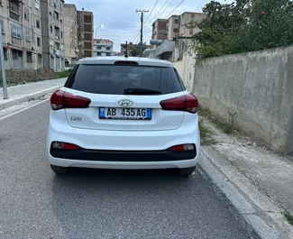 Mietwagen Hyundai i20 2020 in Albanien, mit Benzin-Kraftstoff und 84 PS ➤ Ab 18 EUR pro Tag.