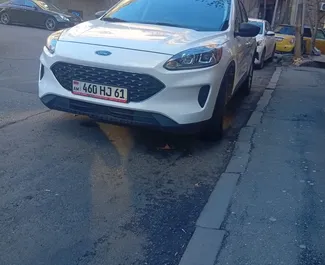 Vermietung Ford Escape. Komfort, SUV, Crossover Fahrzeug zur Miete in Armenien ✓ Kaution Einzahlung von 350 USD ✓ Versicherungsoptionen KFZ-HV, TKV, VKV Komplett, Ausland, Junge, Keine Kaution.